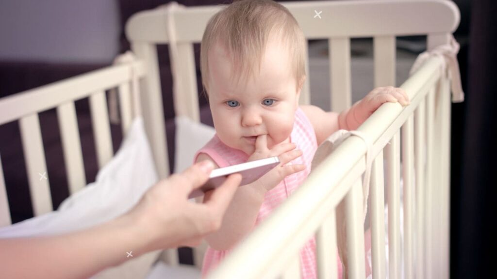 toddler won't stay in bed 5