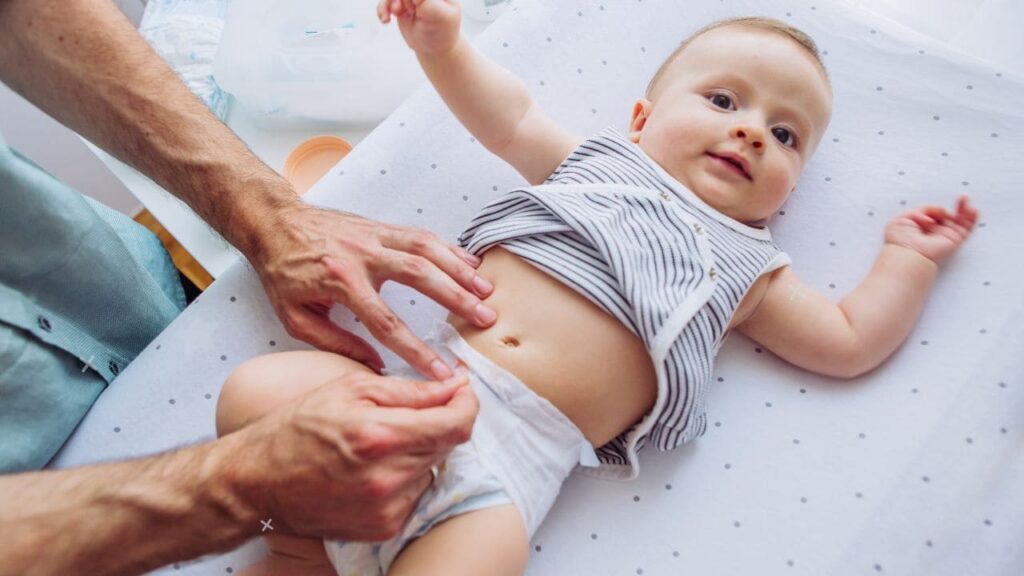 Toddler Screams in Pain When Changing Diaper 3