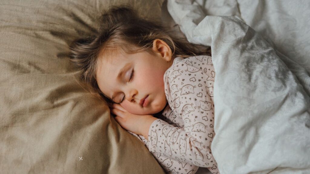 Toddler Sleeps with Blanket Over Head 3